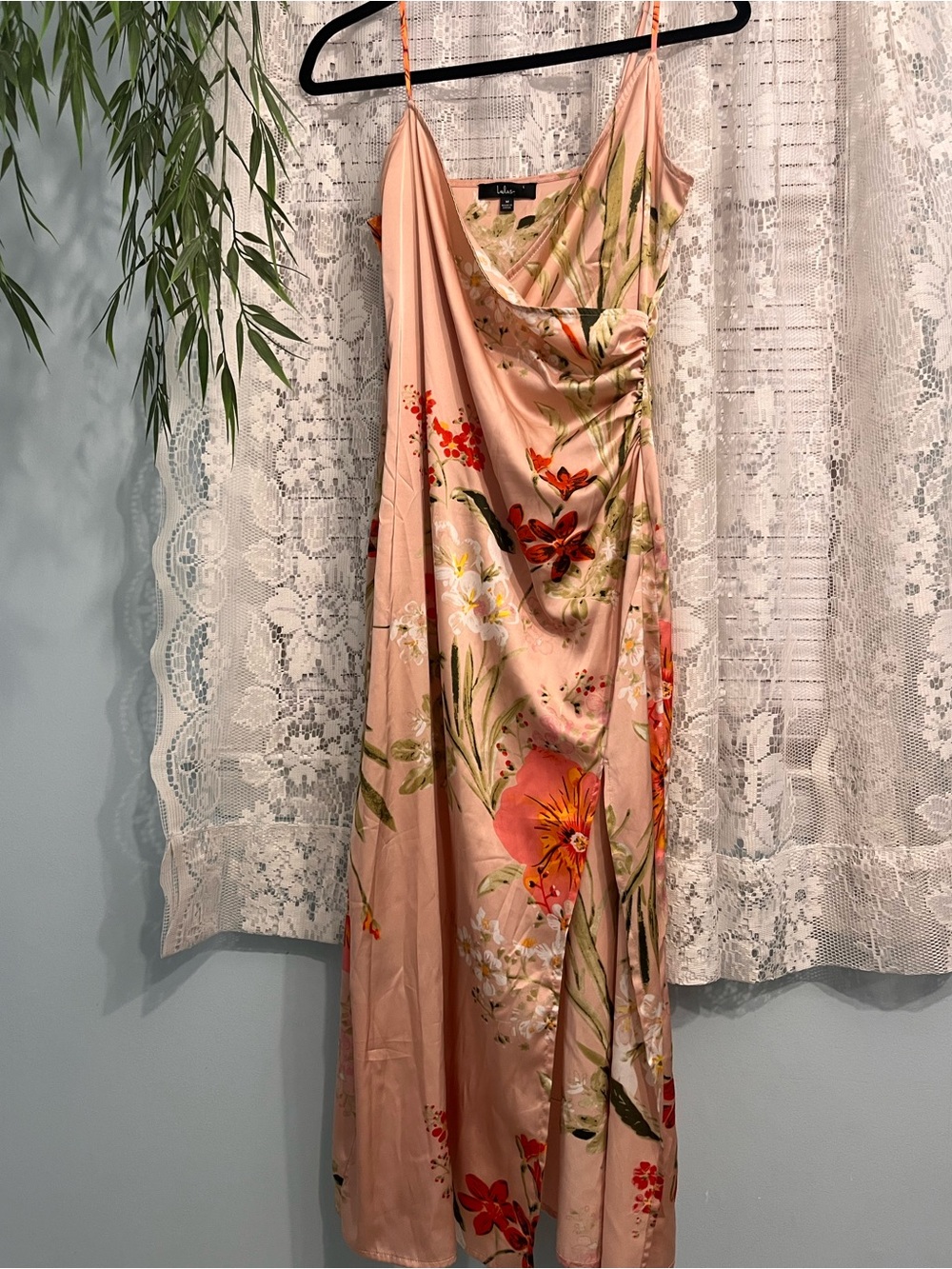 Women’s Lulus Silk Feel Maxi Dress